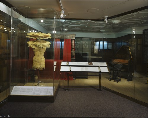 camouflage 1, 2003